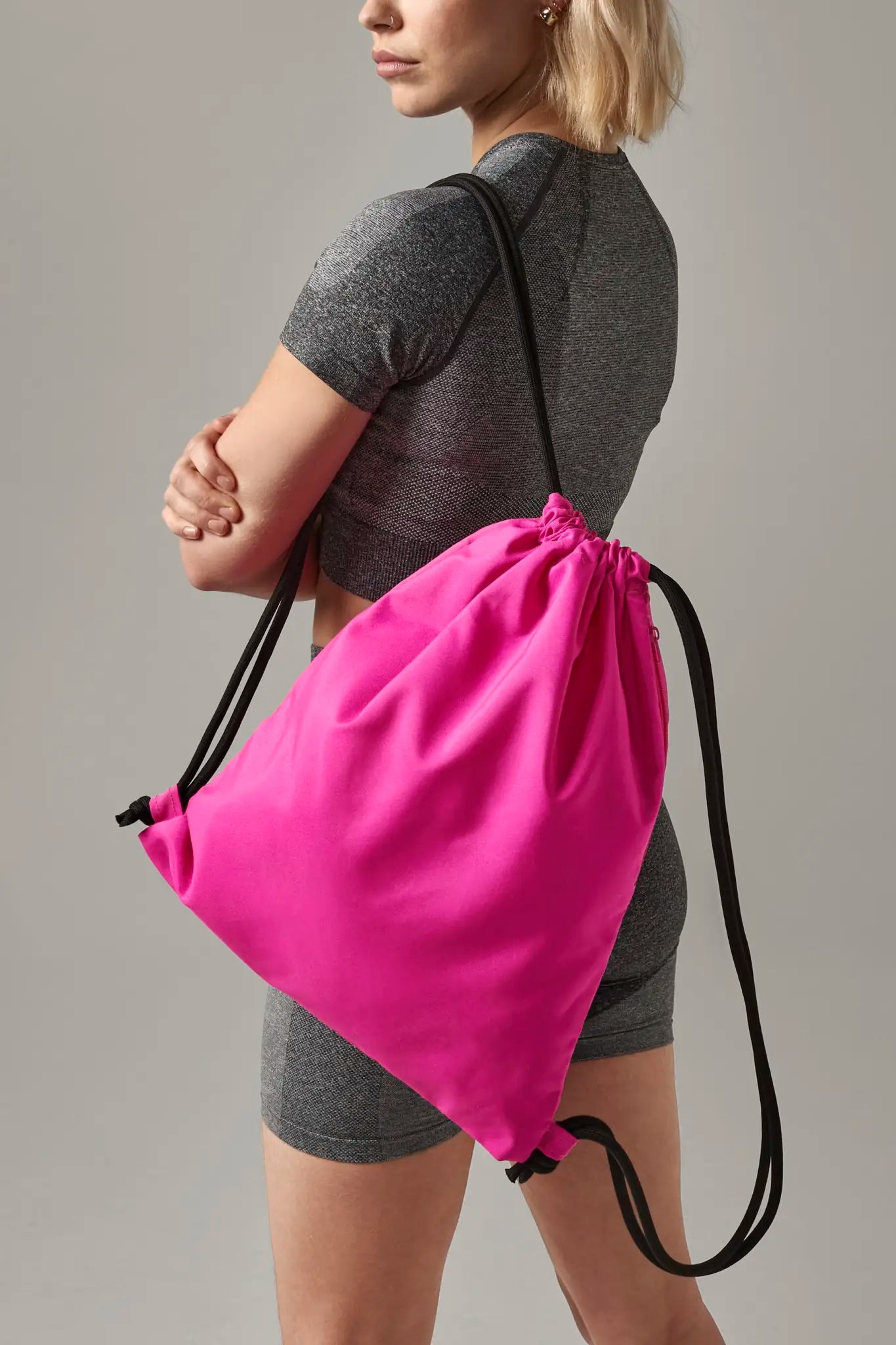 68b6b46a3e93d125f52cf74063369b72