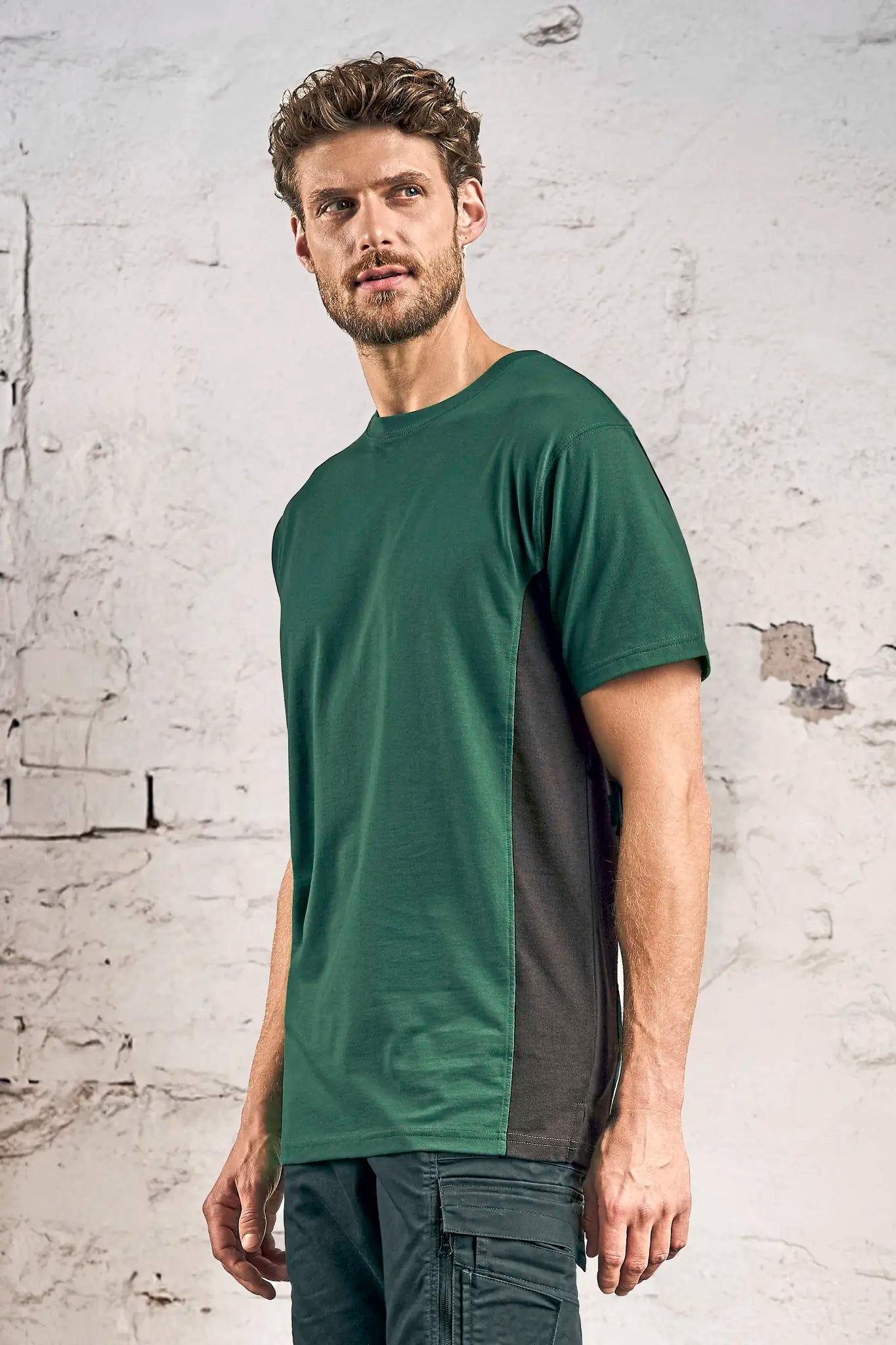 4fd79bbadef6c1ea7f29393677905aa9