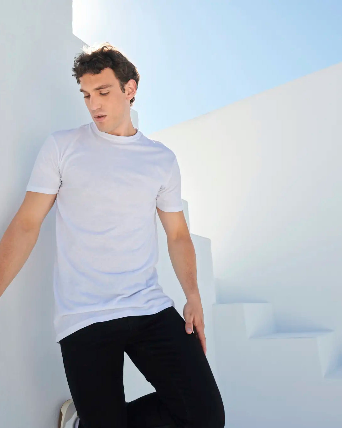 all-groups Men's Longline T-Shirt With Dipped Hem