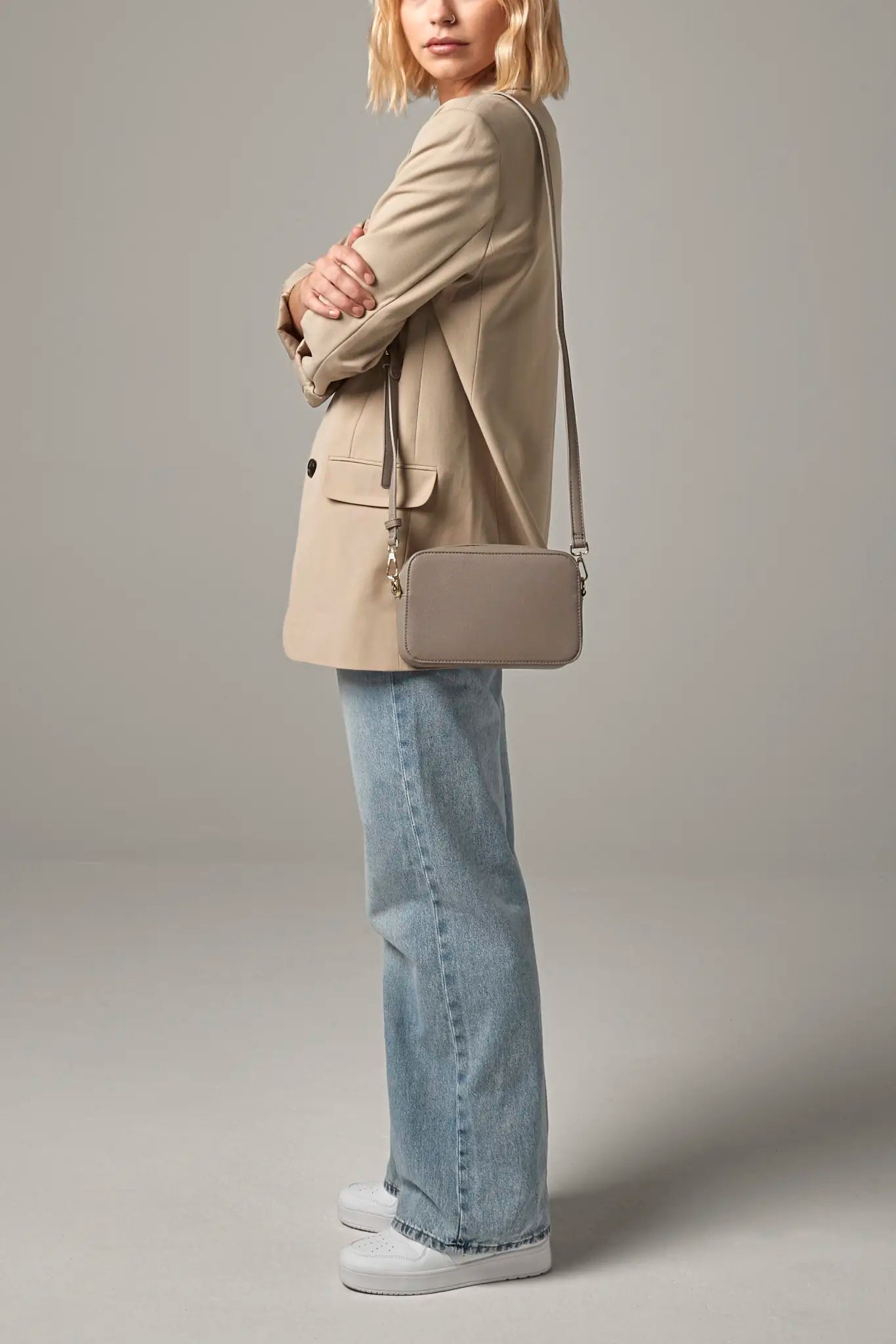 acfbedeaea6b05979f90c7c418368ccd