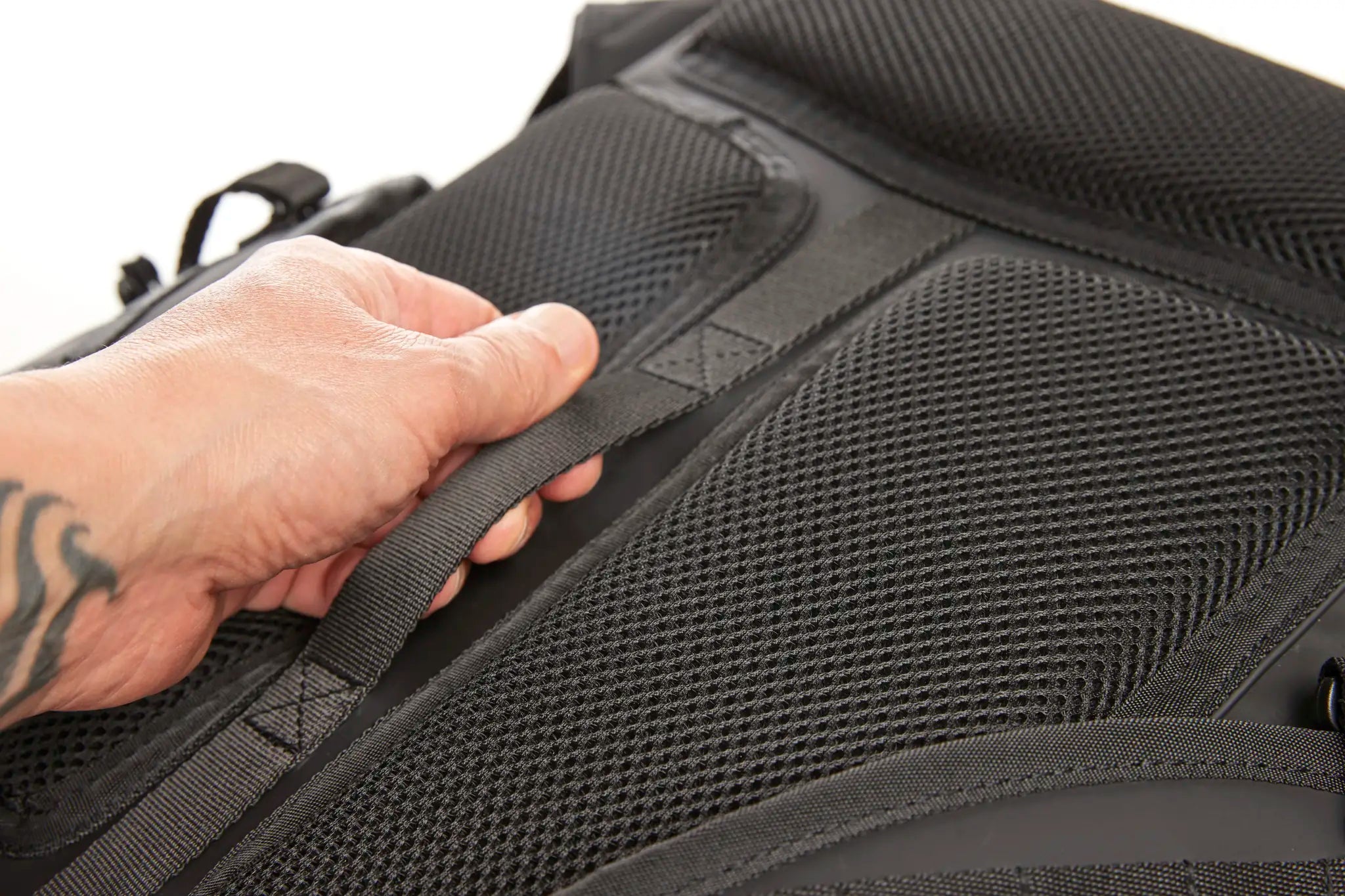 9ea87d5335cc95608a9a565ba9e718e8