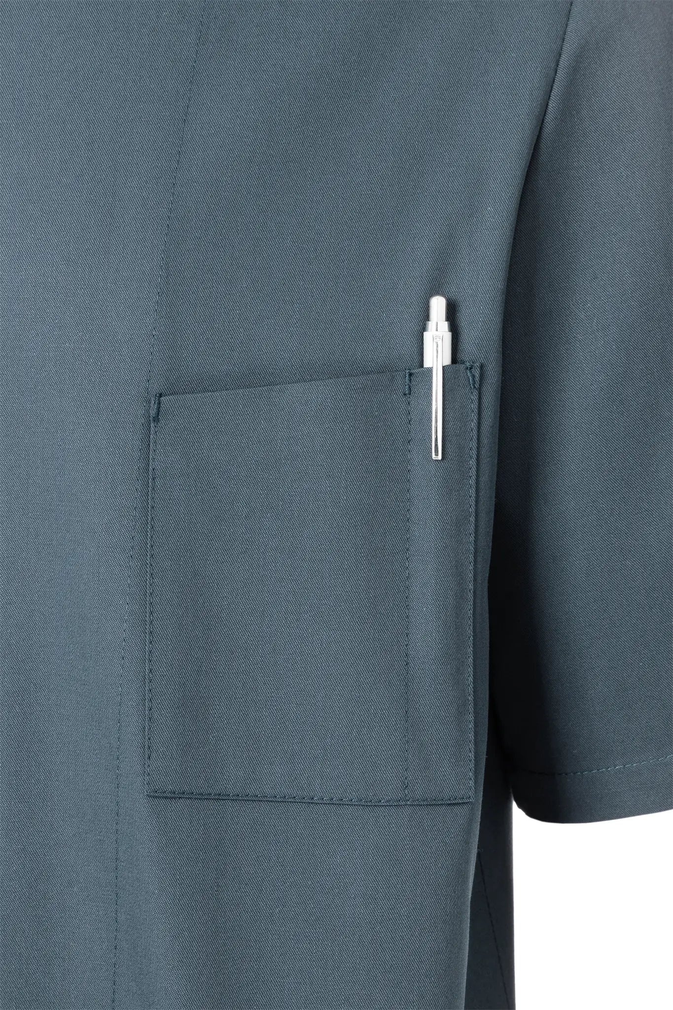 0832b31c442a4a4c5f9afb716c3af3a4