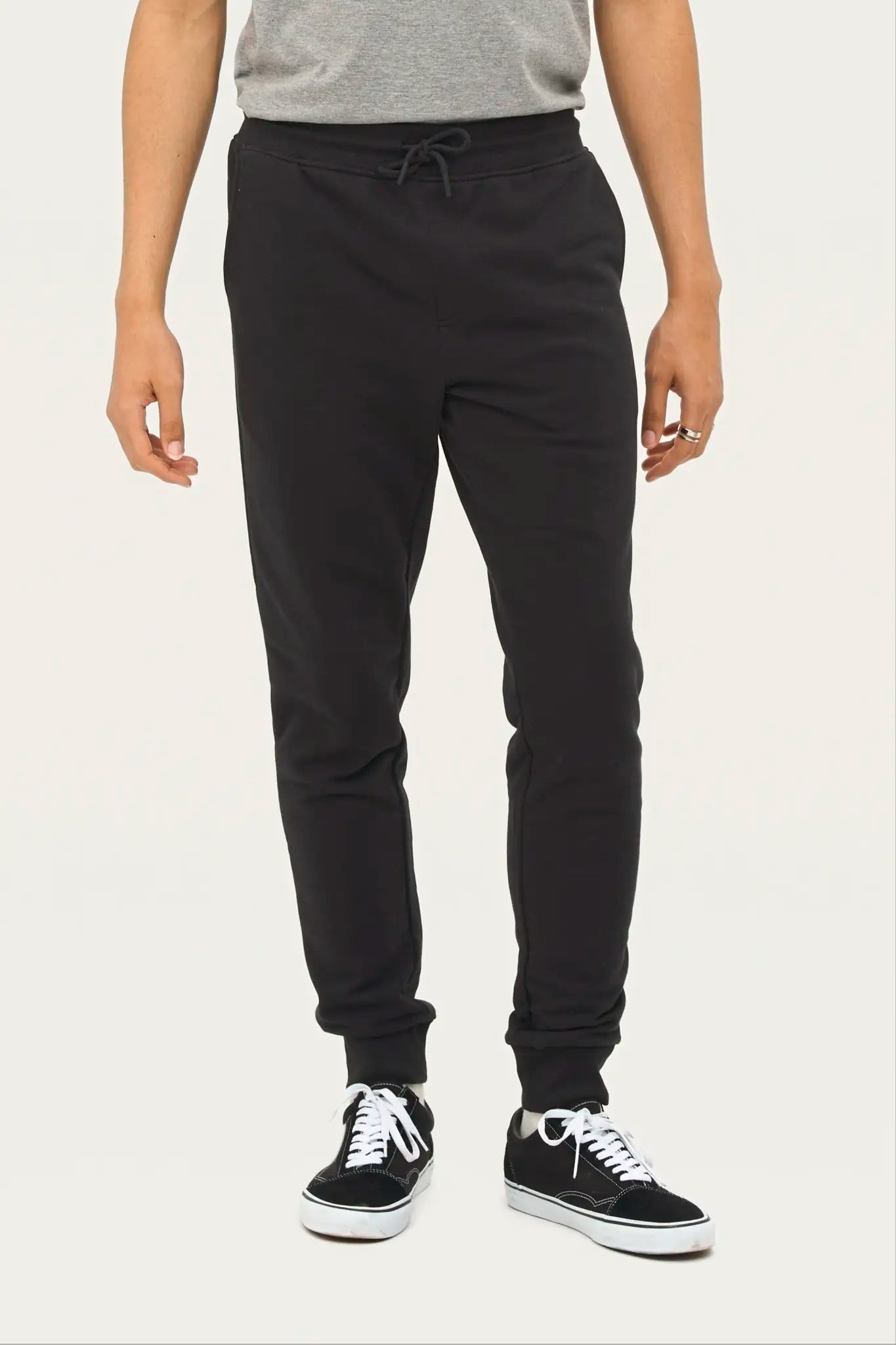 52e6446b3edf06d9d0783e8ba51ed36d