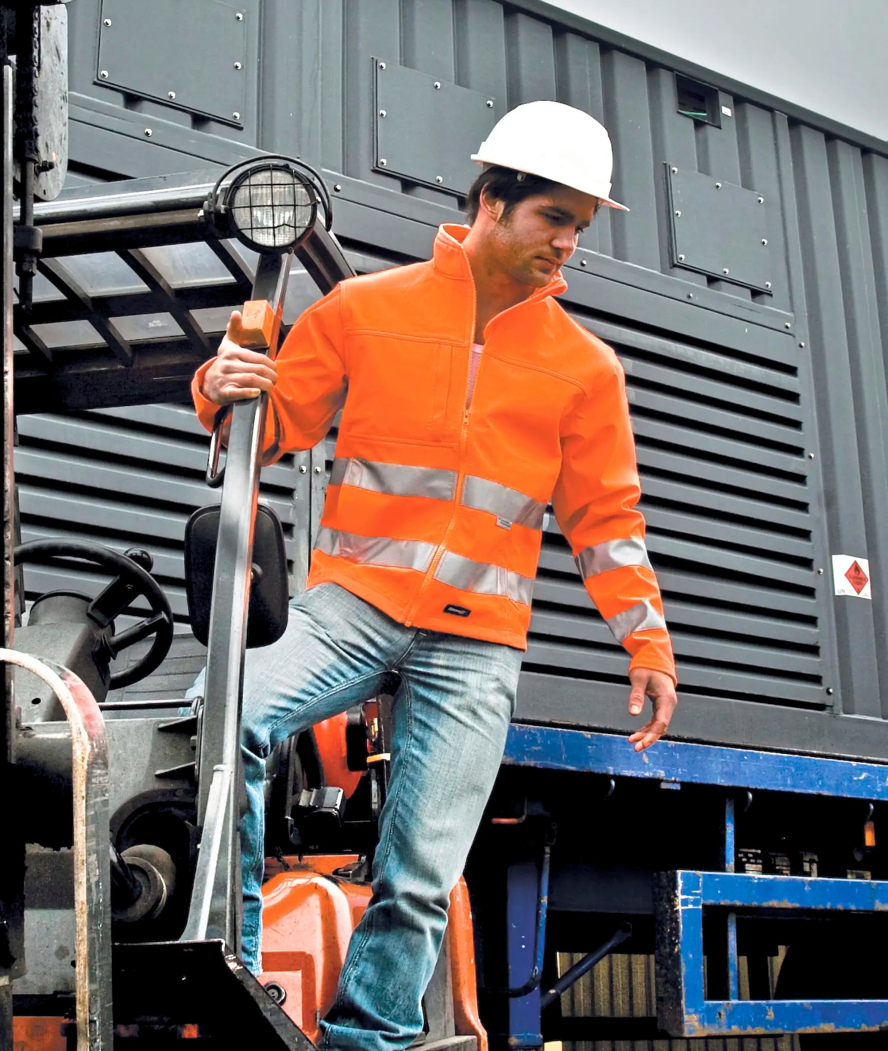 896863548246344f2c2dae51caa75779