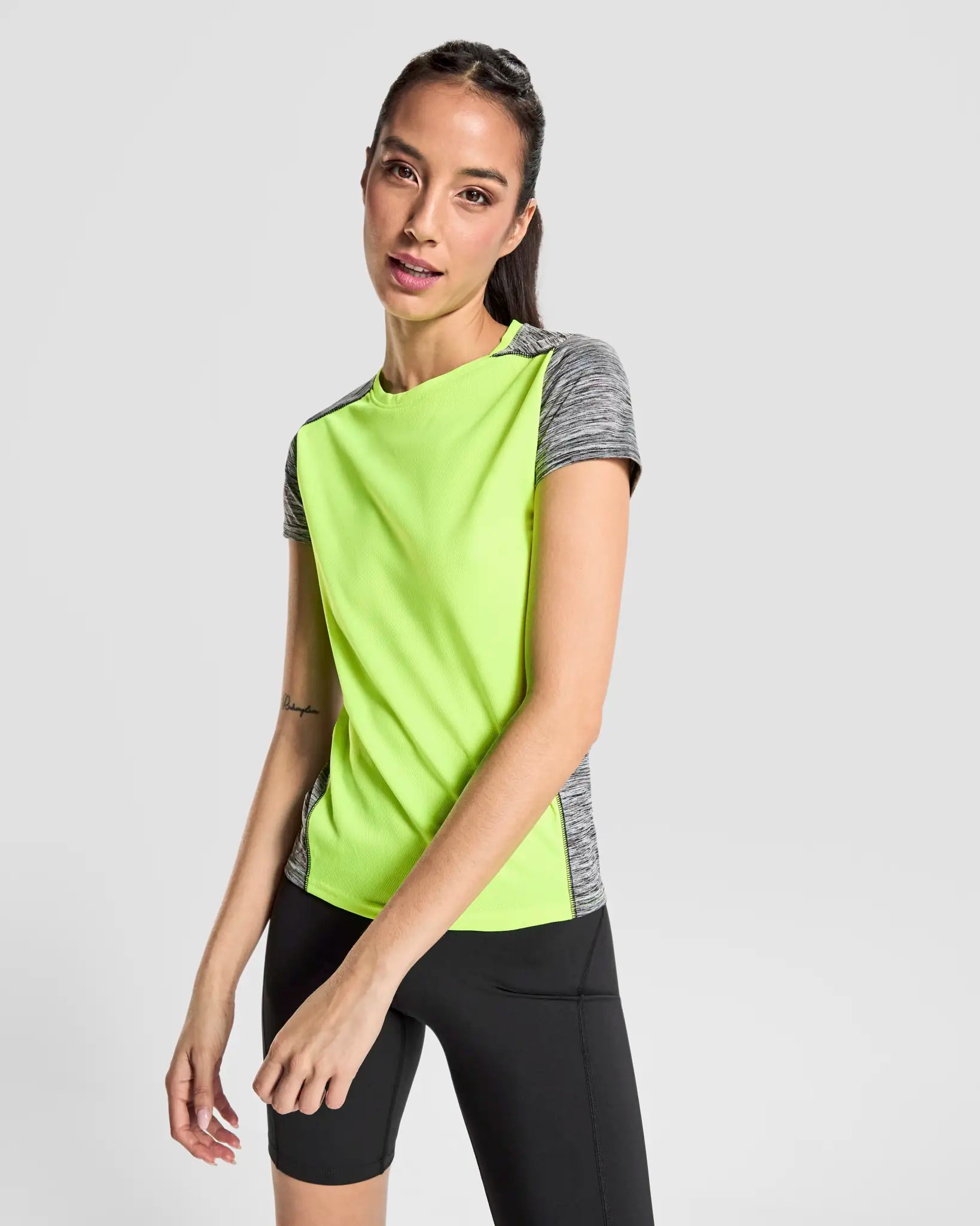 d9bf4e4f73aaf76a984e4c401ffc7952