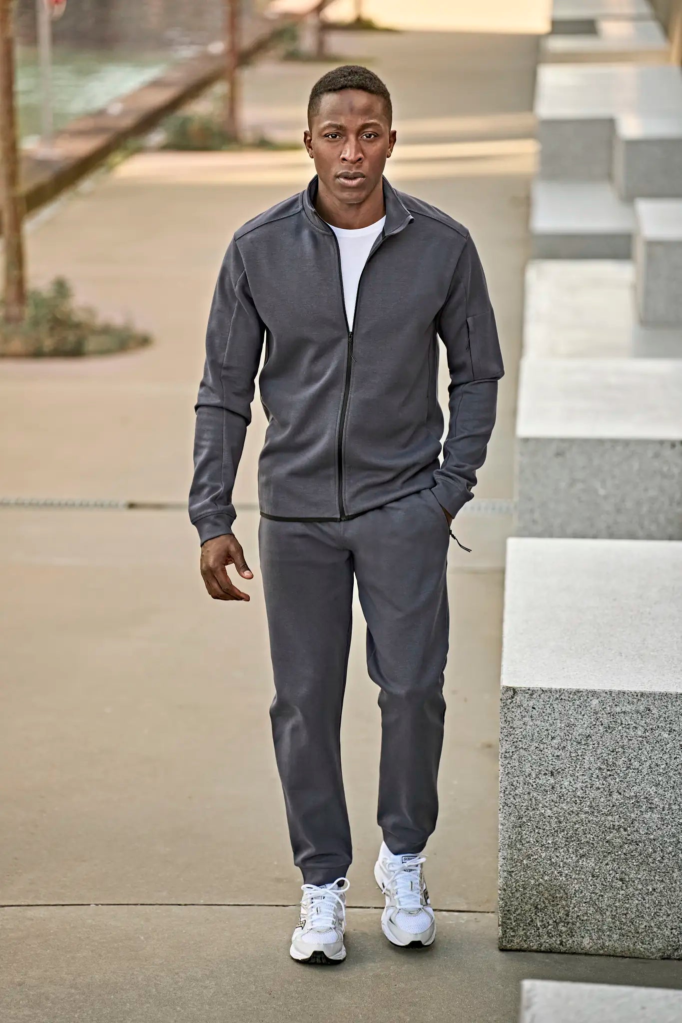 1b970c8048812d2f813f80ad25360e1d