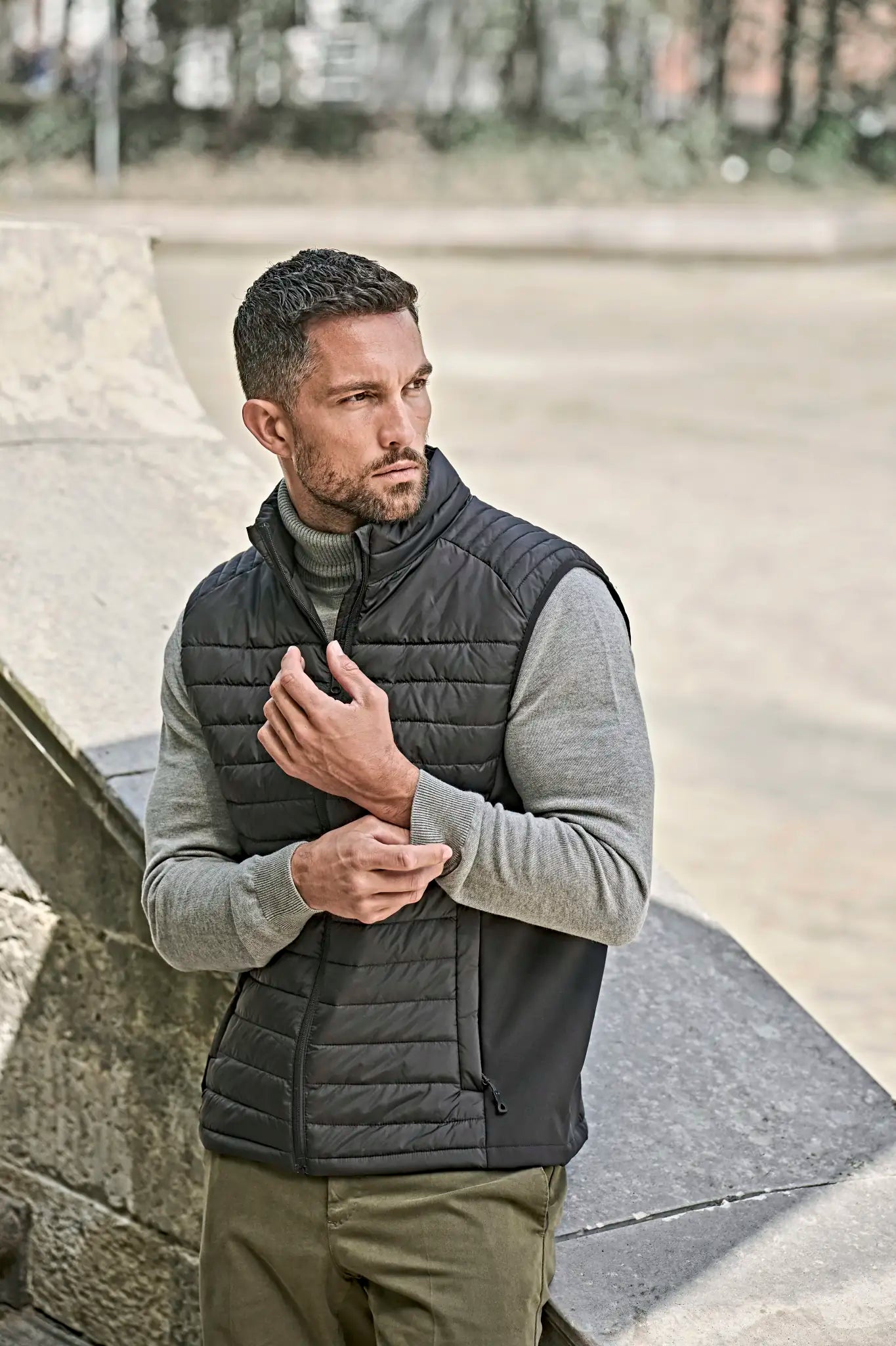 all-groups Men's Crossover Bodywarmer